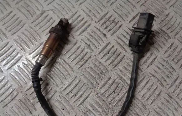 Volkswagen Golf Plus Lambda probe sensor 07C906262