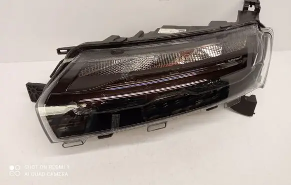 Dacia Spring Headlight/headlamp 266052417R LN5001RL A4121020RD02