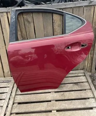 Lexus IS 220D-250-350 Rear door