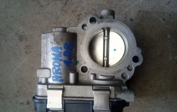 Seat Arona Throttle valve 04C133062C