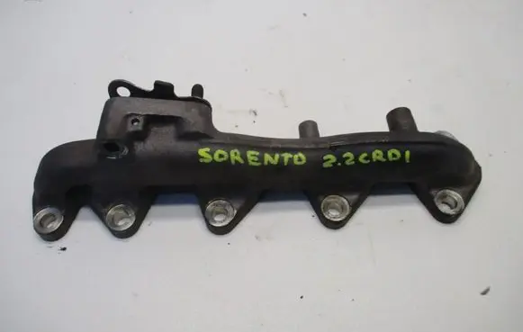 KIA Sorento Exhaust manifold