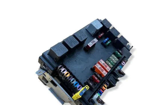 Mercedes-Benz S W221 Fuse module A2215450801