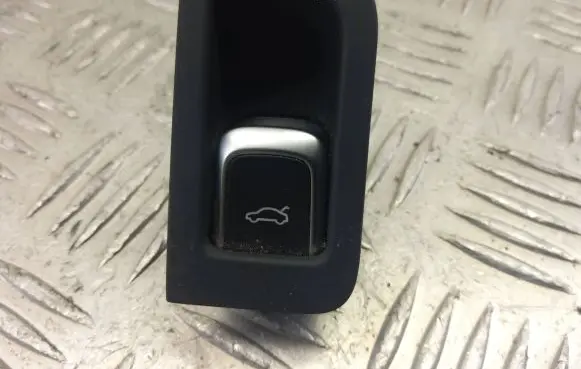 Audi A6 S6 C7 4G Tailgate opening switch 4G2959830
