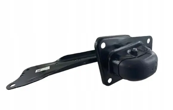 Volkswagen PASSAT B8 Rear control arm 5Q0505226C
