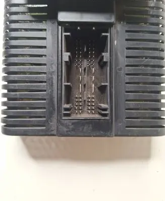 BMW 3 E46 Air suspension control unit module (rear) 6923481 037288071 0001490