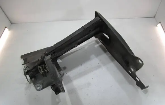 Audi 80 90 B3 Side radiator support slam panel 