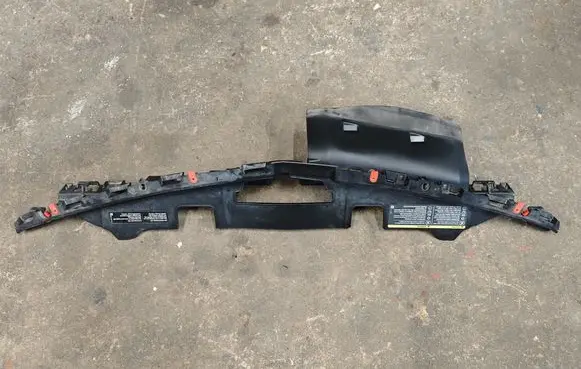 Opel Insignia A Top upper radiator support slam panel 13267350 13242847
