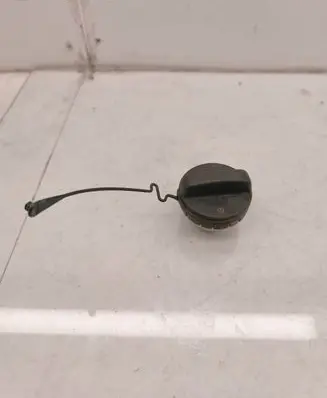 Toyota C-HR I Fuel tank filler cap 