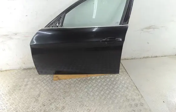 BMW 3 E90 E91 Front door 41515A2A385
