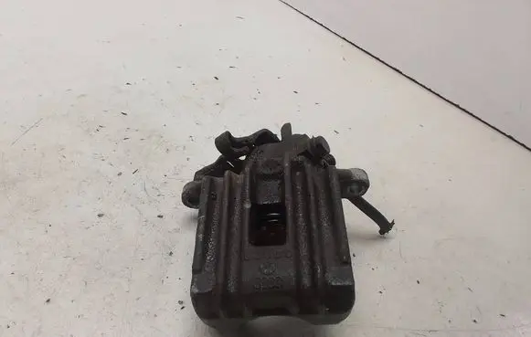 Seat Ibiza IV (6J,6P) Rear brake caliper
