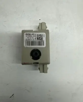 BMW 5 F10 F11 Antenna control unit 911826206 191012 21367510