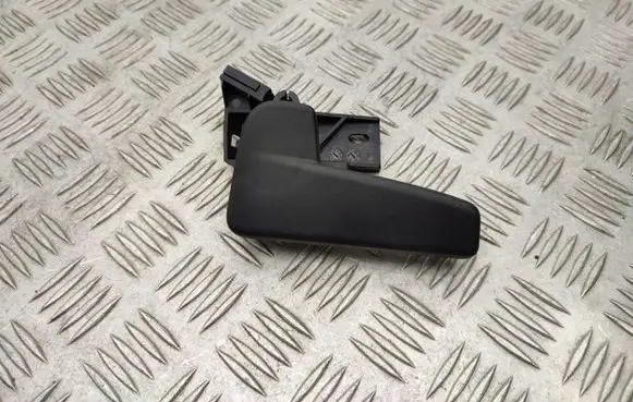 Skoda Octavia Mk4 Engine bonnet (hood) release handle 6R1823533 517823633B