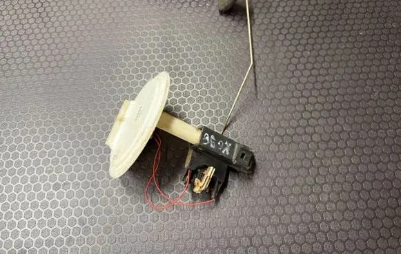 Fuel level sensor