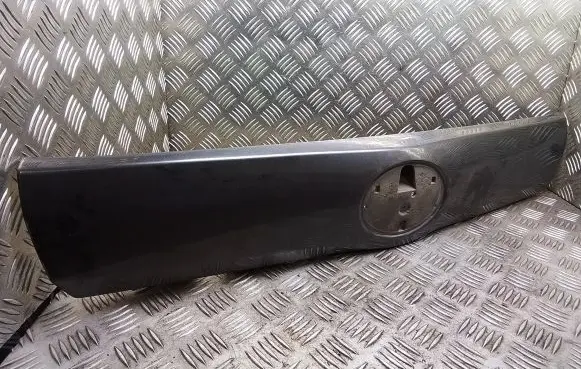 Toyota Prius+ (ZVW40) Trunk door license plate light bar 7680147140 7681147130