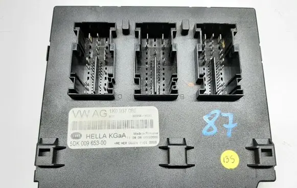 Skoda Superb B6 (3T) Comfort/convenience module 1K0937086