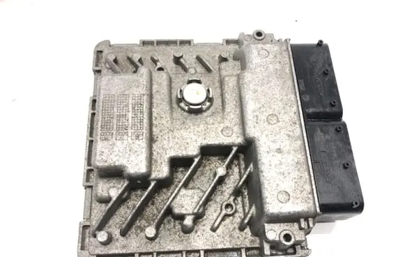 Audi A4 S4 B9 8W Engine control unit/module ECU 06L907425