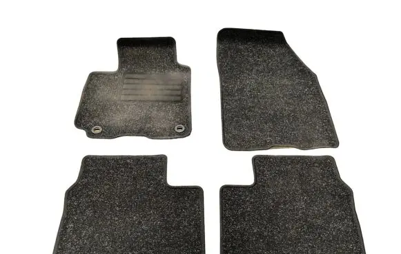 Suzuki Swift III Car floor mat set 