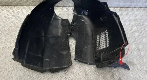 Audi A3 8Y Front arch 