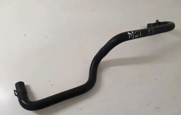 Volkswagen Multivan T5 Engine coolant pipe/hose