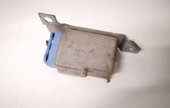 Mazda 626 Airbag deployment crash/impact sensor ge4t57kd0b