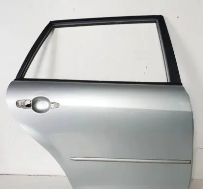 Mazda 6 Rear door