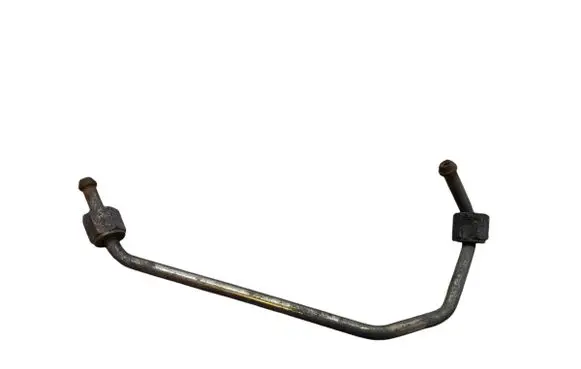 Volvo XC90 Fuel injector supply line/pipe 