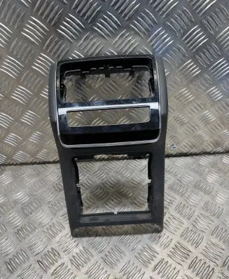 Skoda Superb B8 (3V) Other center console (tunnel) element 3V0857289
