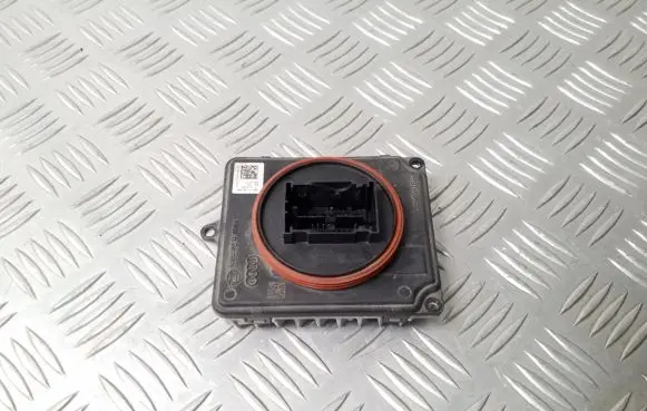 Audi Q3 F3 Light module LCM 4K0941571BC