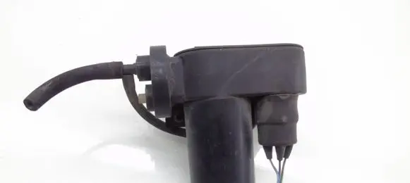 Audi A8 S8 D2 4D Other relay 811907325