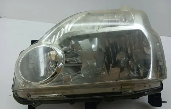 Nissan X-Trail T31 Headlight/headlamp HCR598