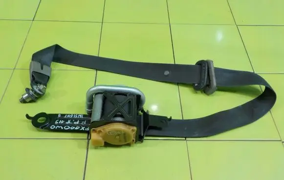 Honda Insight Front seatbelt TKAH3EJ530 BEZPIECZENSTWA