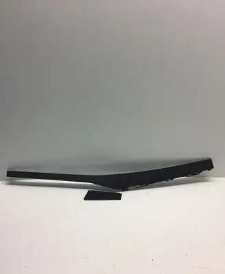 Audi Q3 F3 Dashboard side end trim 83B853242 83B853241