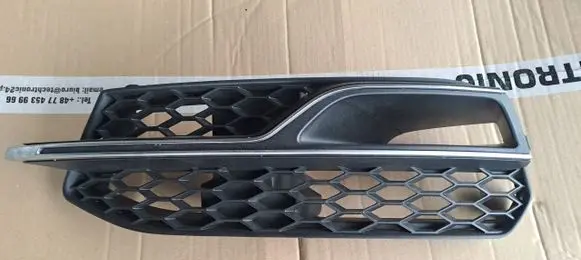 Audi A3 S3 8V Front bumper lower grill 8v3807151