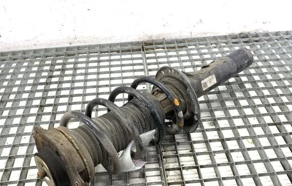 Front shock absorber/damper