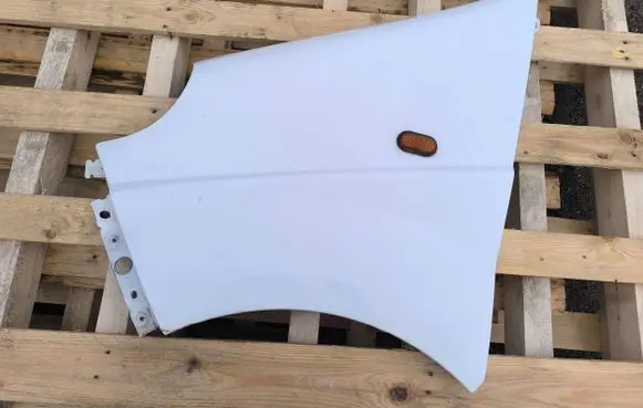 Renault Trafic II (X83) Fender