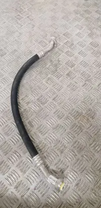 Air conditioning (A/C) pipe/hose