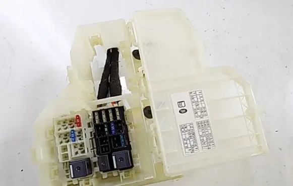 Land Rover Freelander 2 - LR2 Fuse box set