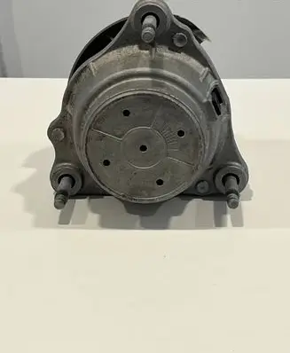 Chevrolet Corvette C8 Gearbox mount 84675417 2610600000000R 688001481