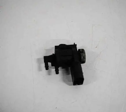 Audi Q5 SQ5 Turbo solenoid valve 1K0906283A