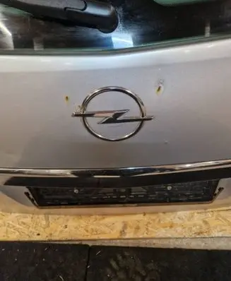 Opel Zafira B Trunk sound insulation 