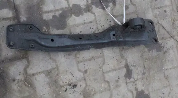Nissan X-Trail T31 Front subframe 77798768
