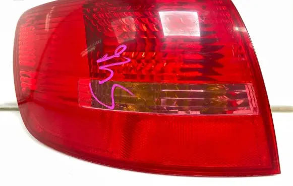 Audi A6 S6 C6 4F Rear/tail lights 89033741 89034302