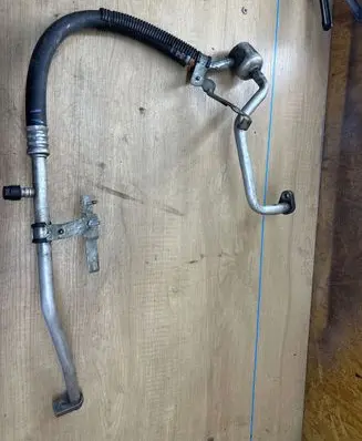 Ford Escape III Air conditioning (A/C) pipe/hose