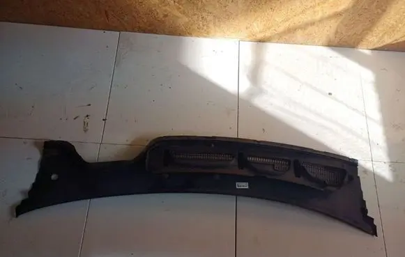 Wiper trim
