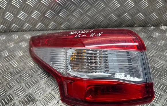 Nissan Qashqai Rear/tail lights 265554EA0A