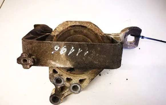 Mazda 3 I Engine mount bracket BP4K39060020
