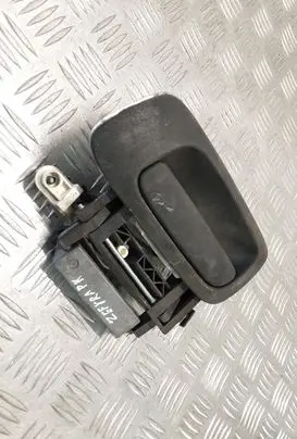 Opel Zafira A Front door exterior handle