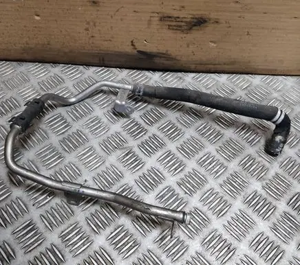 Mercedes-Benz C W205 Engine coolant pipe/hose 67065A1P2 R74015401 R74015401DBL62