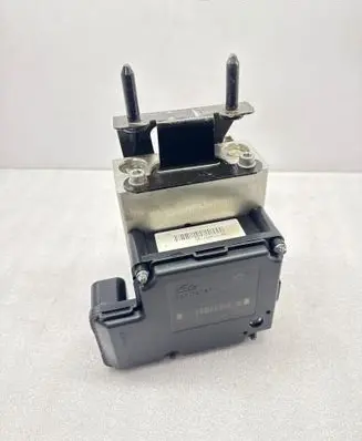 BMW 3 E46 ABS Pump 6756288 6756286 5WK8499