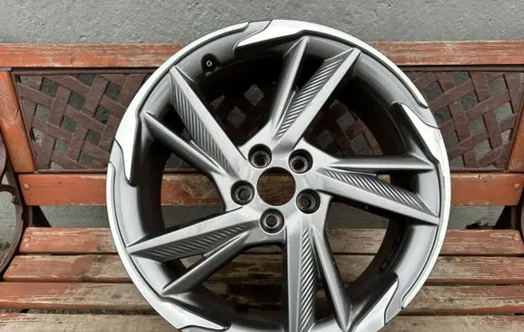 Citroen DS7 Crossback R19 alloy rim 